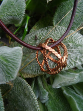 Load image into Gallery viewer, TensorField Generator | 144 MHz Kupfer | Sphärischer Energiegenerator & EMF-Schutz | Handgefertigt nach Heiliger Geometrie