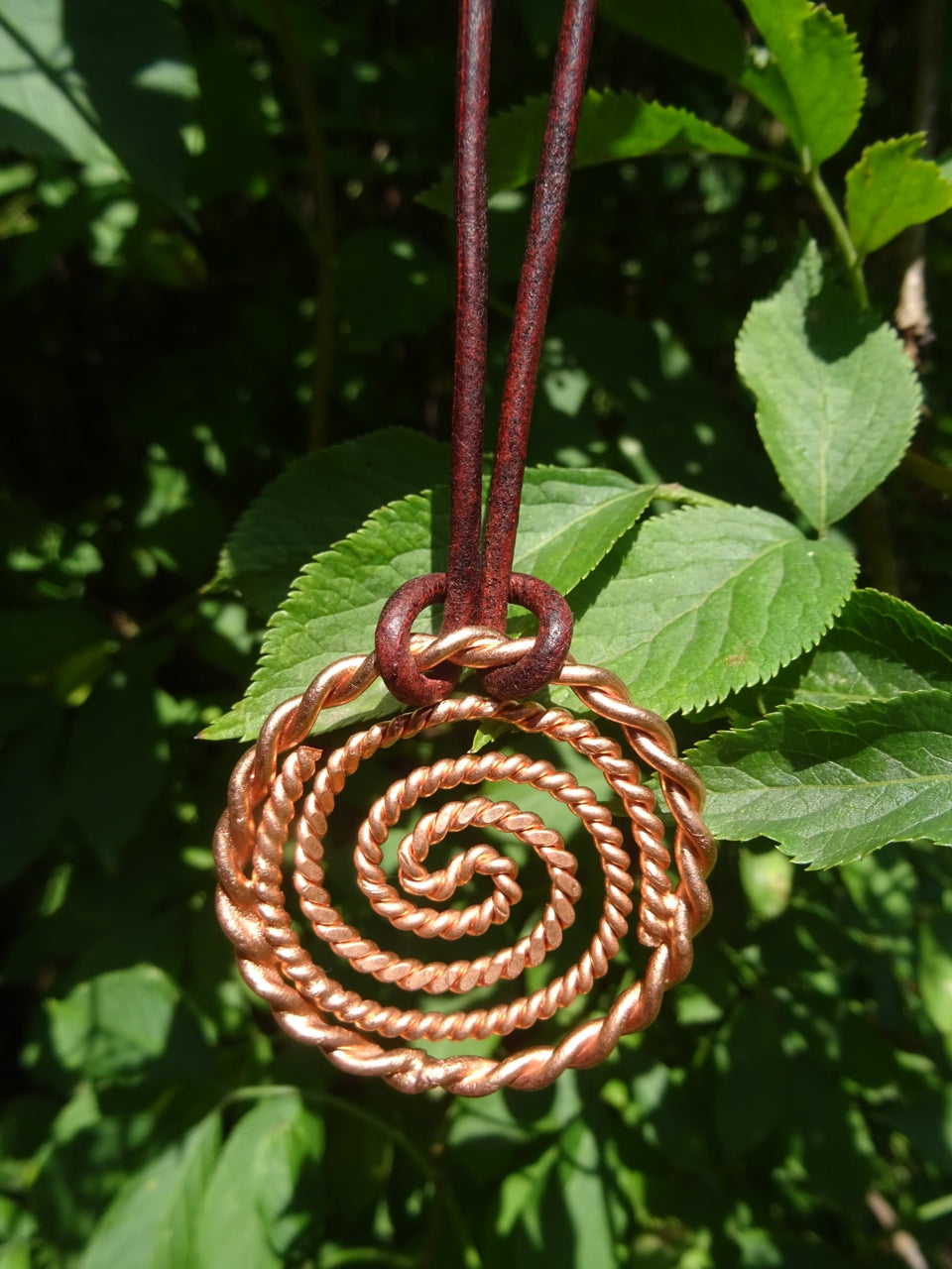 Galaktischer Tensorring mit Doppelspirale | 144 MHz Kupfer | Handgefertigter Dimensionswirbel (Ø 5 cm)