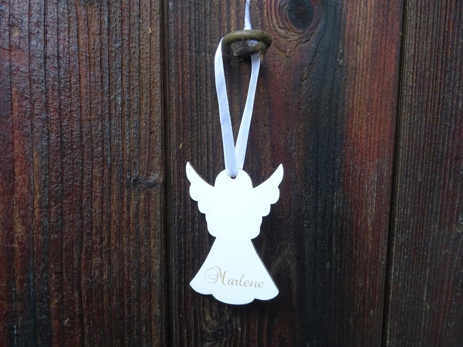 Engel aus Holz mit Gravur zur Taufe - personalisiert - Schutzengel Holz